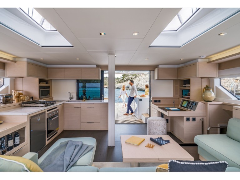 Yacht hire Marmaris cheap Lagoon 55