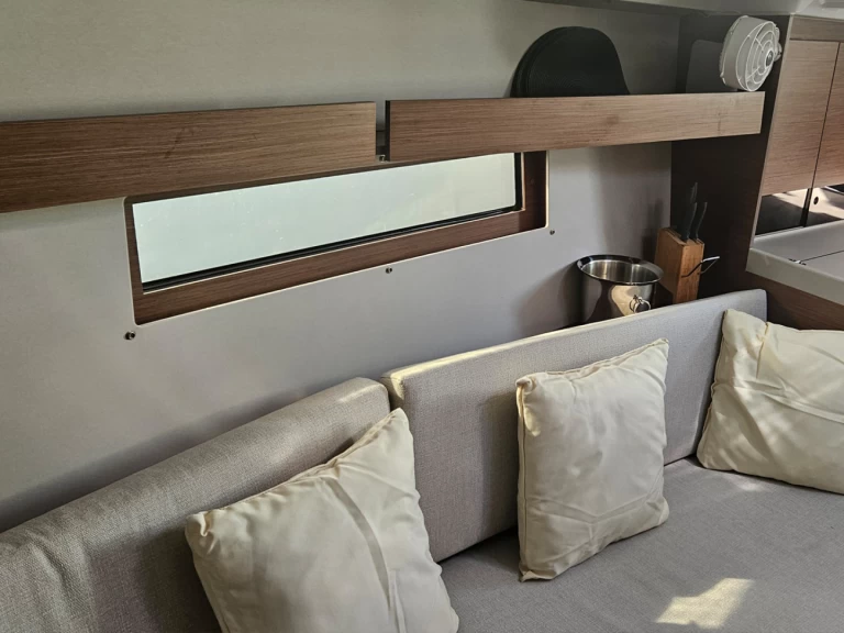 Hire a Bénéteau Oceanis 34.1 Marmaris