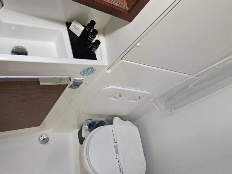 Yacht charter Marmaris - Lagoon Lagoon 40 on SamBoat