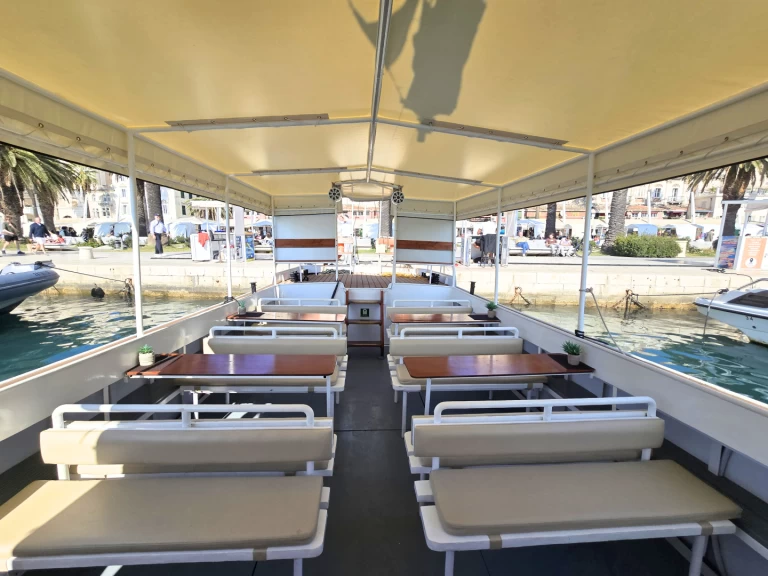 Yacht charter Split - Hemingway - on SamBoat