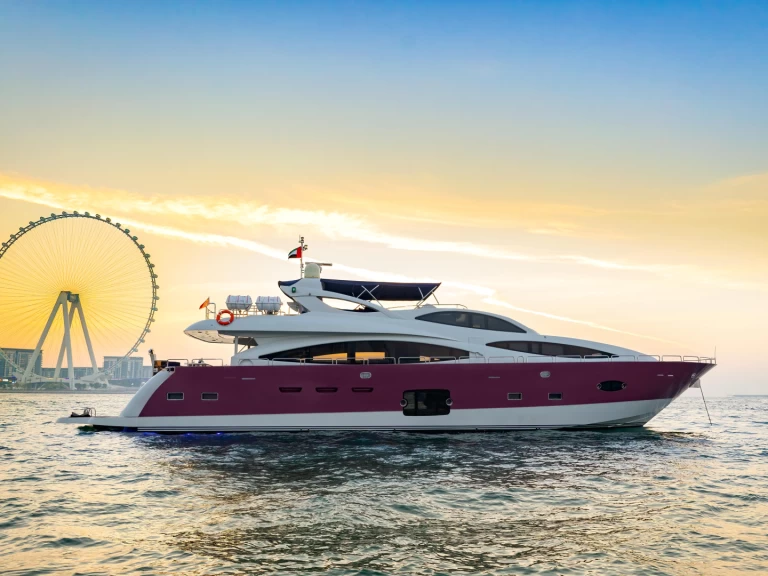 Yacht charter Dubai Marina - KONA Kona on SamBoat