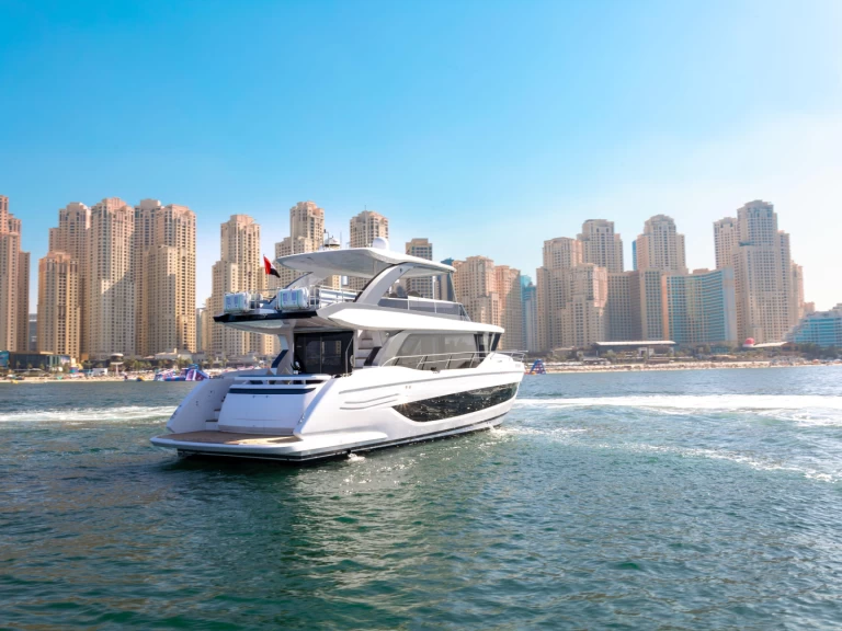 Luxury Yacht to hire Dubai Marina at the best price