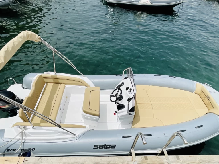 Hire a Salpa Salpa Soleil 20 Sorrento