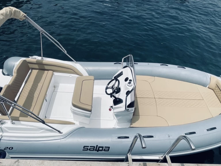 Hire a Salpa Salpa Soleil 20 Sorrento