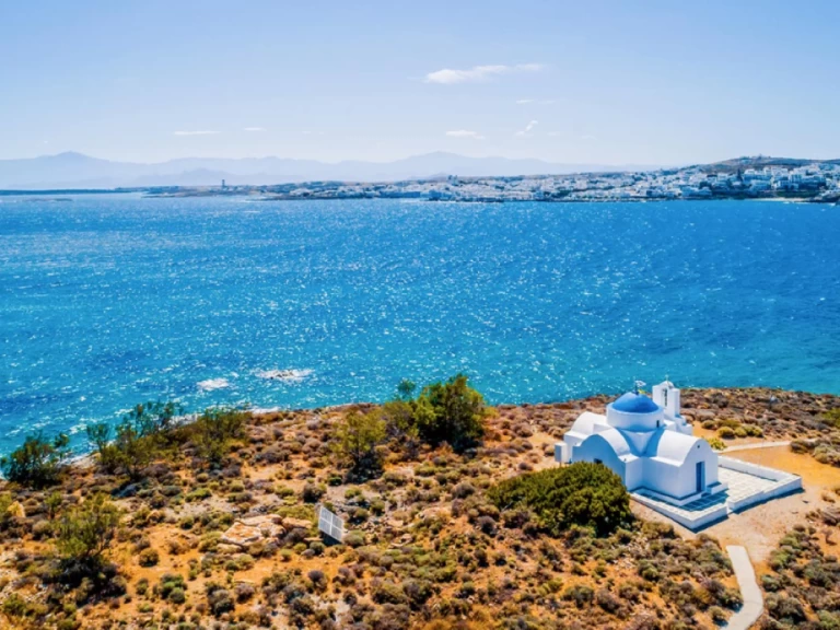 Hire Motorboat Swiss boat ponton with a boat licence