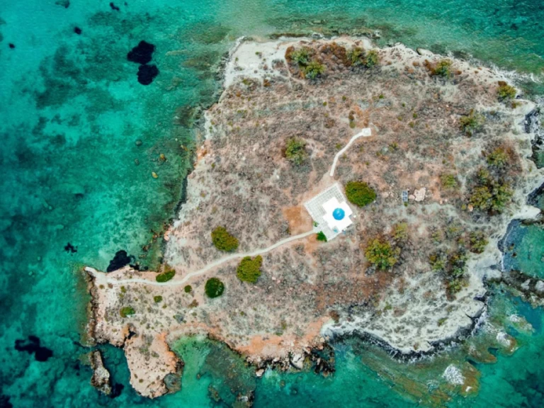 Swiss boat ponton Starlounger charter bareboat or skippered in  Naoussa