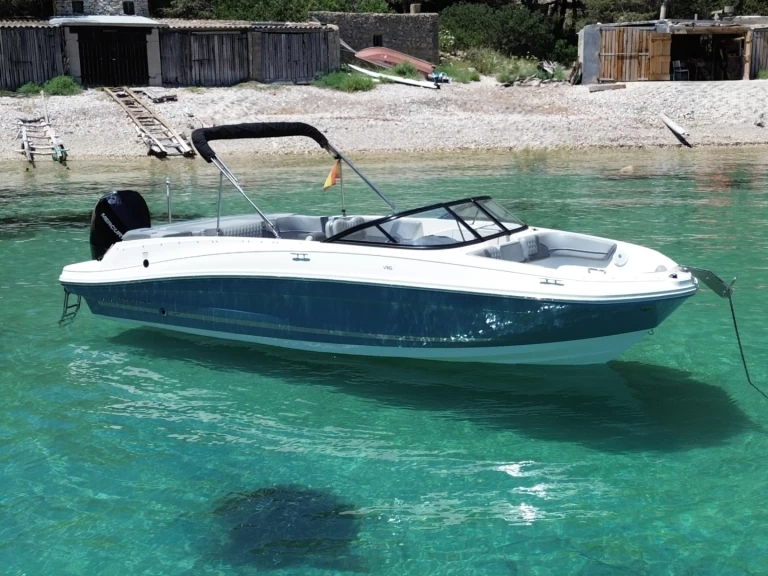 Hire Motorboat with or without skipper Bayliner Ibiza Town