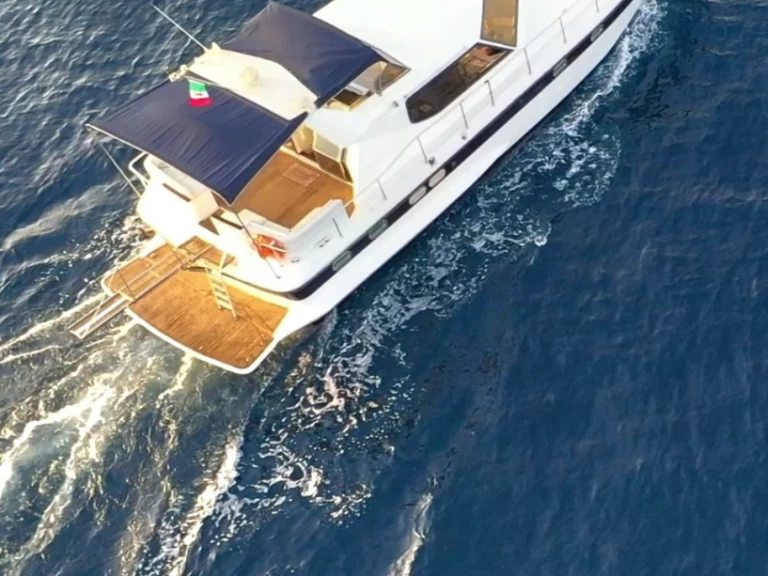 Charter a Sunkiss Arrow 50 in Riposto on Samboat