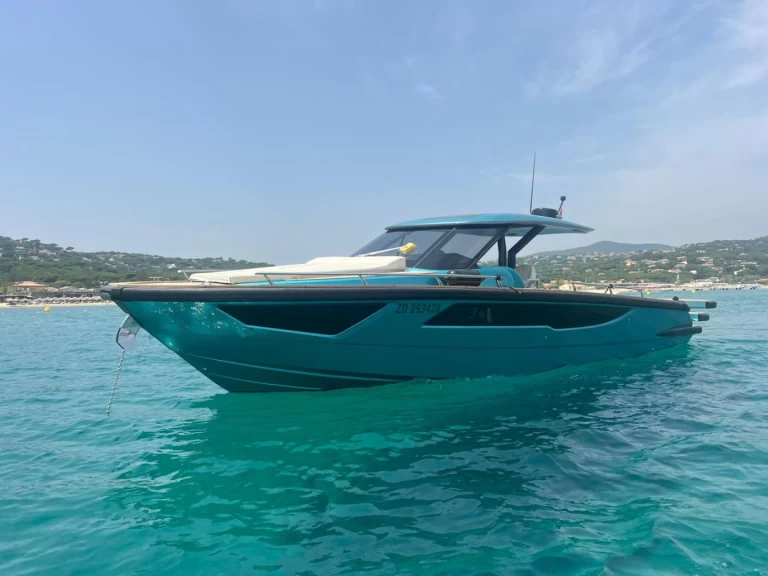 Hire Luxury Yacht with or without skipper FORZA Beaulieu-sur-Mer