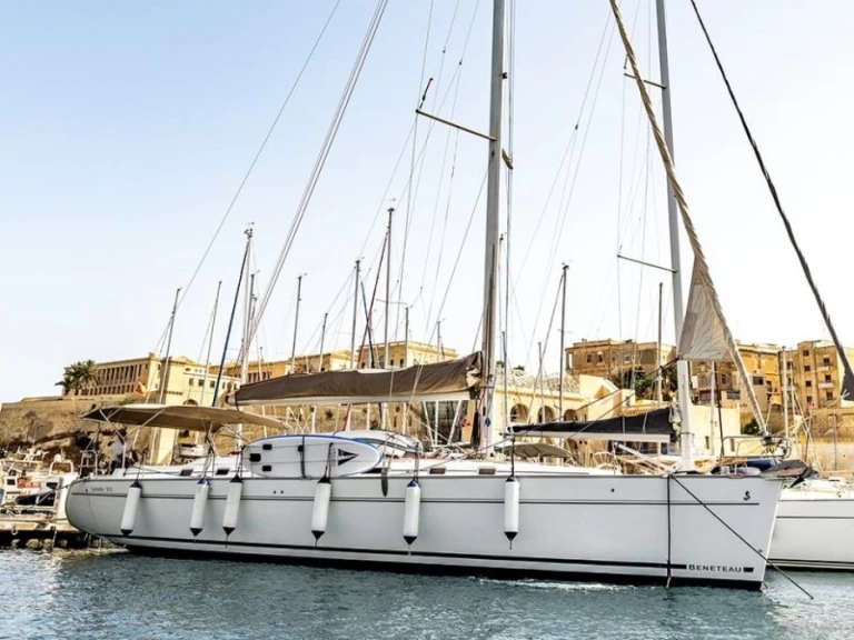 Charter a Bénéteau Cyclades 50.5 in Il-Kalkara on Samboat
