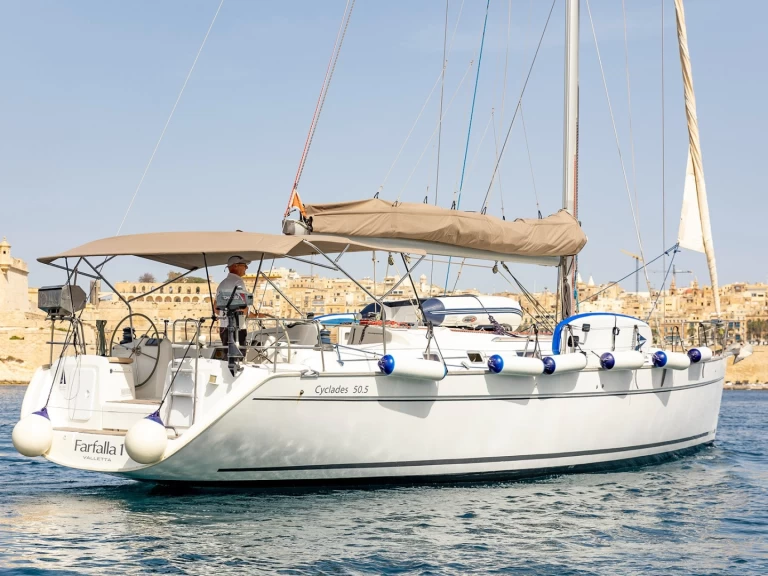 Hire a Bénéteau Cyclades 50.5 Il-Kalkara