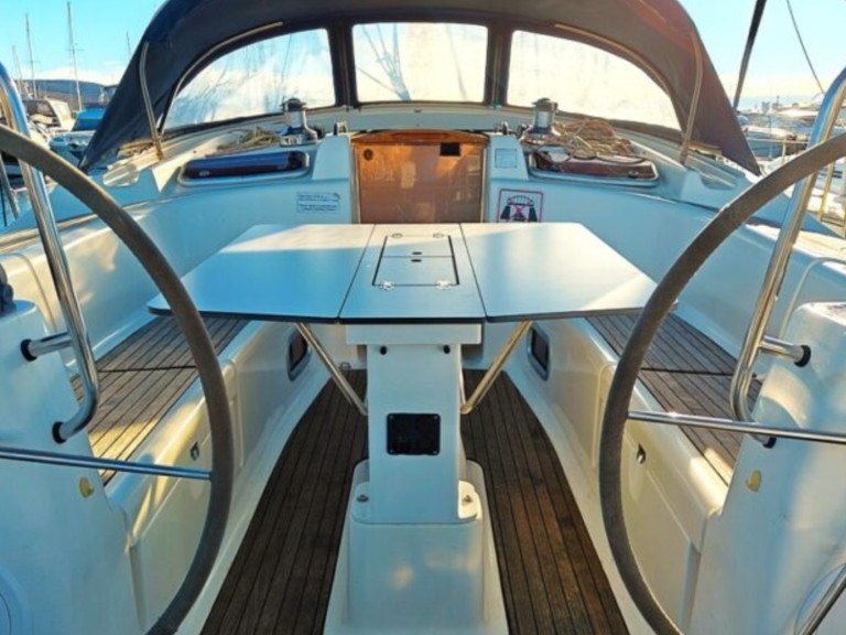 Sailboat to hire Punat at the best price