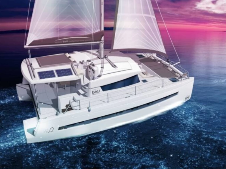 Catamaran hire in Tas-Sliema - Bali Bali 4.0