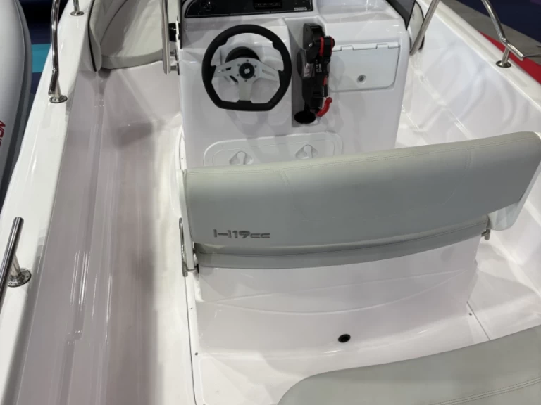 4XC H19CC charter bareboat or skippered in  Saint-Florent