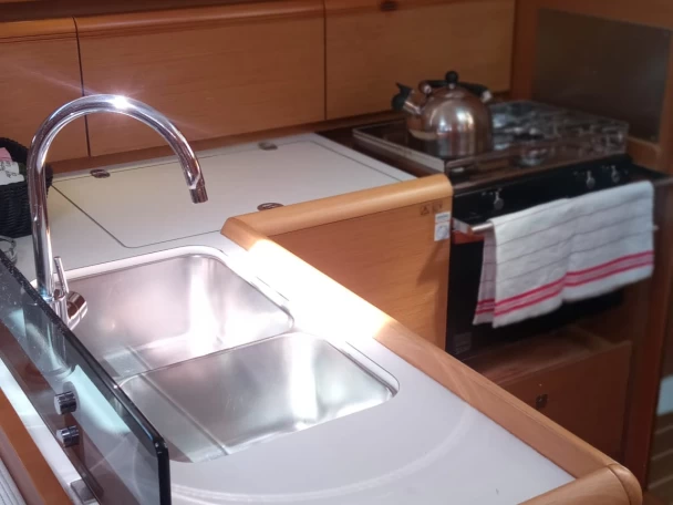 Yacht hire Gouvia cheap Sun Odyssey 379