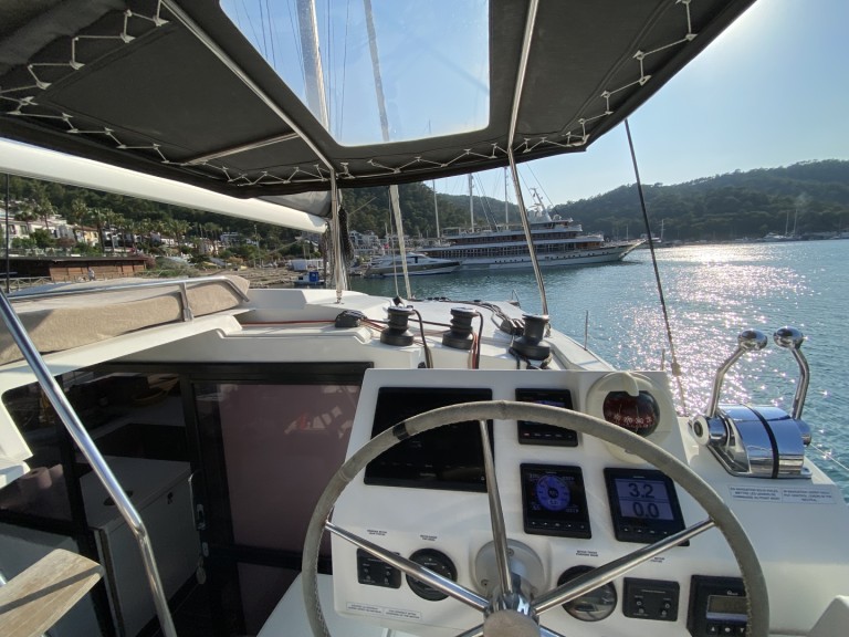Catamaran hire in Fethiye - Fountaine Pajot Astrea 42