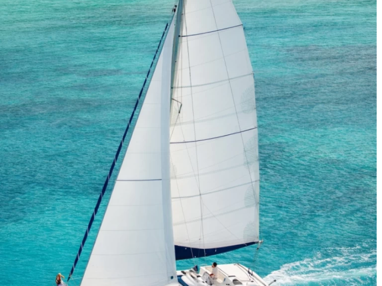 Yacht charter Es Jondal - Lagoon Lagoon 440 on SamBoat