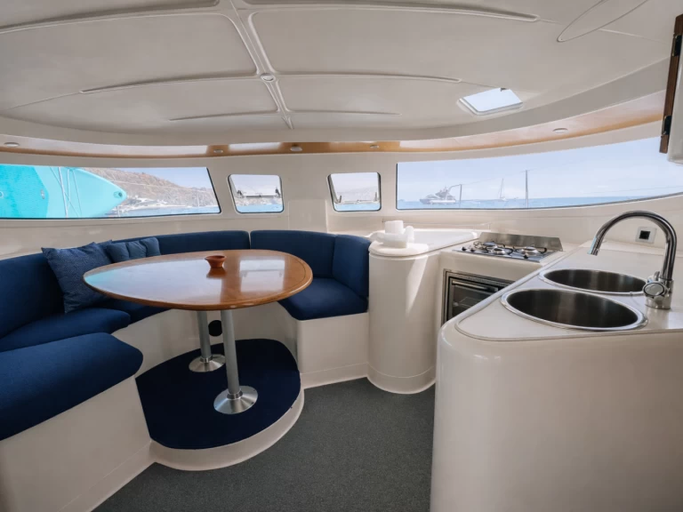 Catamaran to hire Porroig at the best price