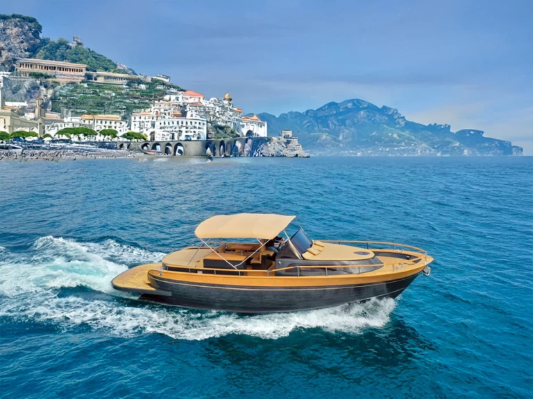 Nautica Esposito Positano 32 charter bareboat or skippered in  Amalfi
