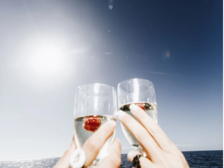 Charter a Bavaria Cruiser 55 in Costa Adeje on Samboat