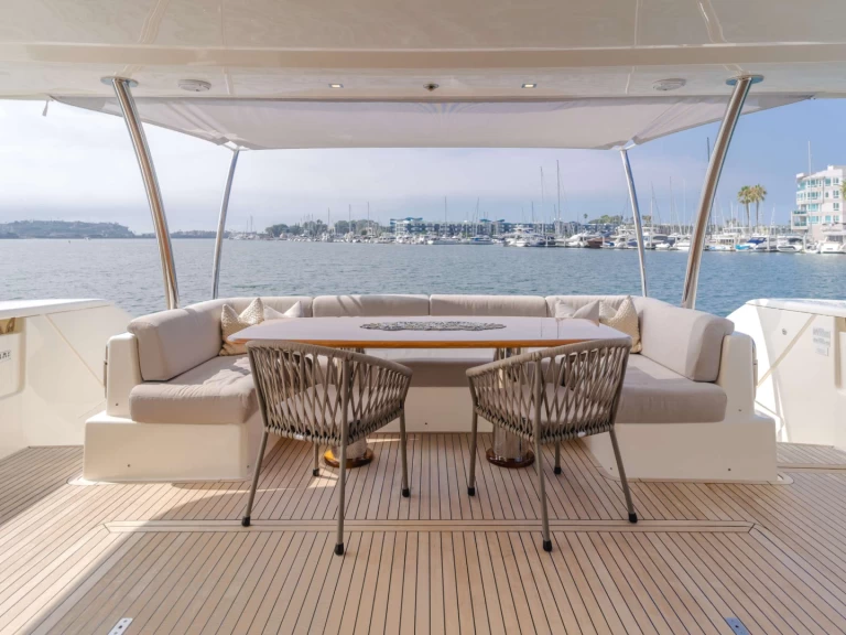 Charter a Ferretti SOL SHINE  in New England on Samboat