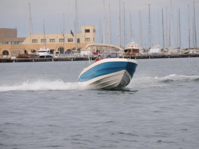 Yacht hire Sirmione cheap Marine Site 18 Open Galeazzi