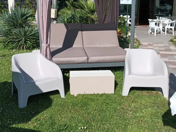 Hire a Mingolla Brava 18 Sirmione