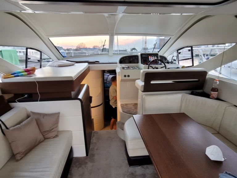 Yacht charter Tribunj - CARNEVALLI 130S on SamBoat