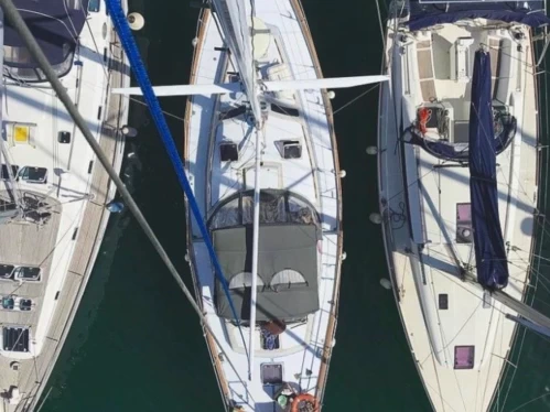 Sailboat hire in Sant Antoni de Portmany - Irwin Irwin 43 MK