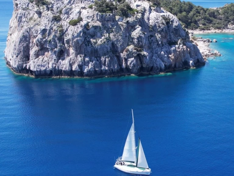 Sailboat hire in Rhodes (City) - Bénéteau First 45 F5 - 4 cab.