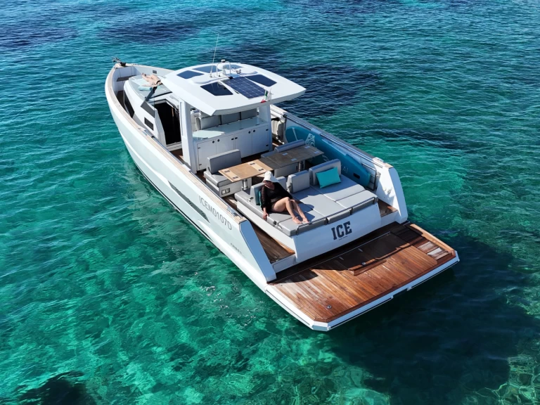 Yacht charter Cannigione - Fjord Fjord 44 Open on SamBoat