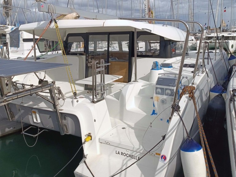 Catamaran to hire Gouvia at the best price