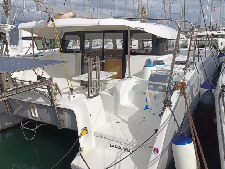 Catamaran to hire Gouvia at the best price