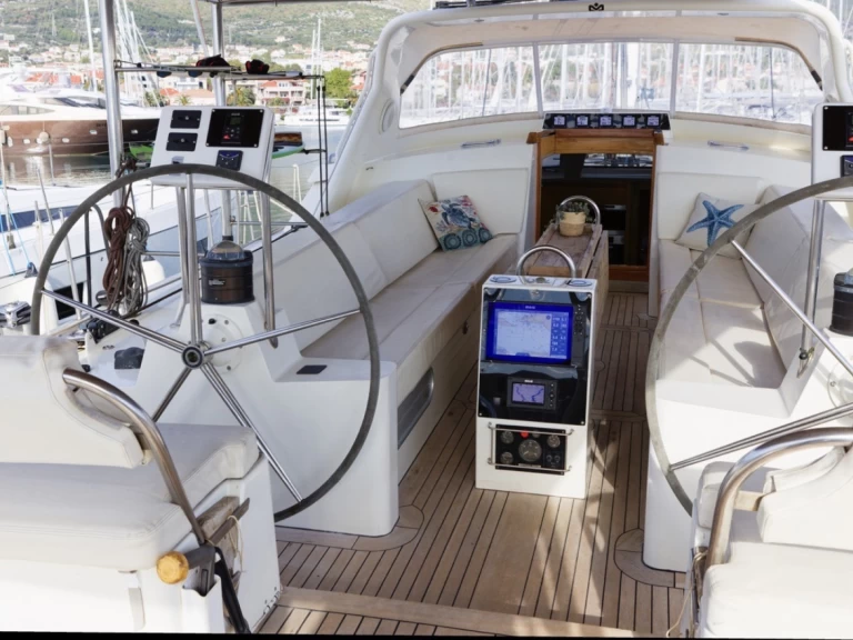 Yacht hire Kaštela cheap Garcia 72.2