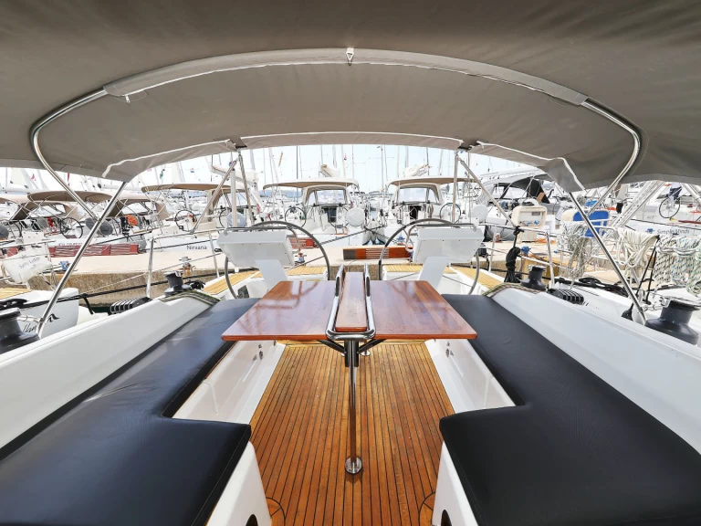 Yacht hire Biograd na Moru cheap Hanse 455