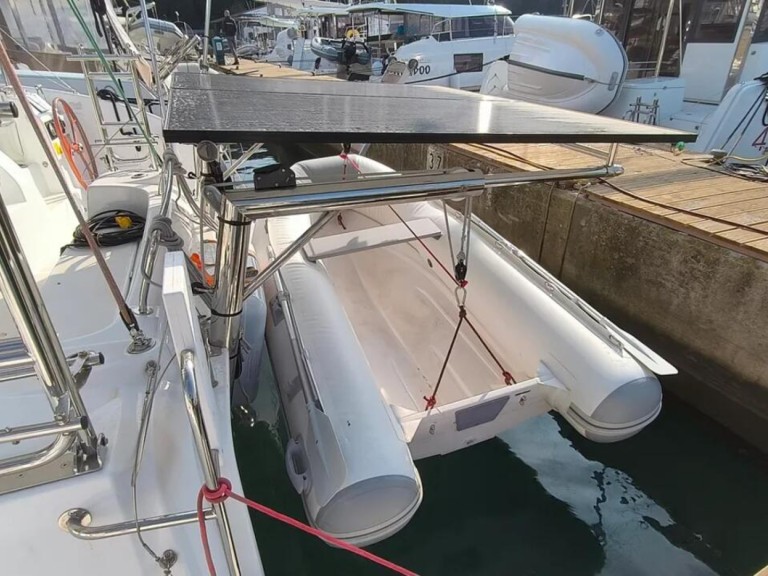 Catamaran hire in Pula - Excess Excess 11