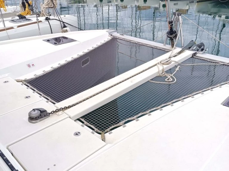 Yacht hire Gouvia cheap Excess 11