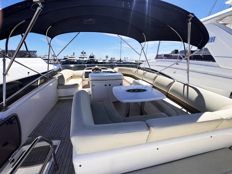 Yacht charter Mandelieu-la-Napoule - Princess, UK 58 Fly on SamBoat