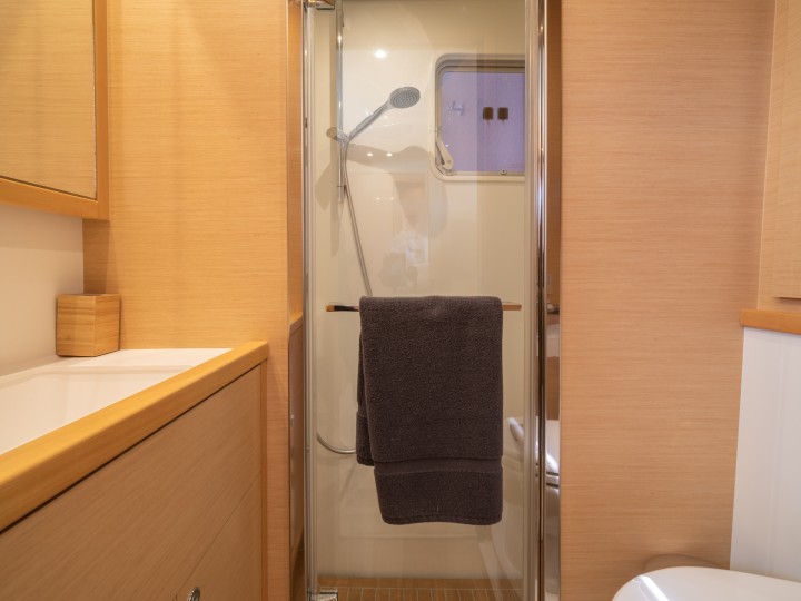 Lagoon Lagoon 560 charter bareboat or skippered in  Néa Péramos