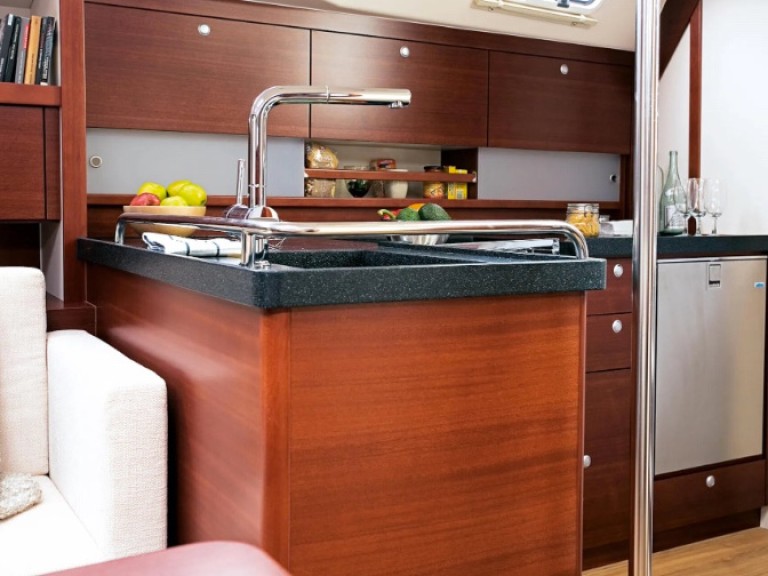 Hire Sailboat Hanse with a boat licence