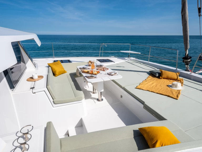 Charter a Bali Bali 4.6 in Olbia on Samboat