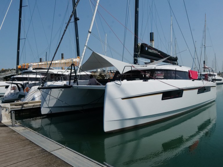 Hire a Nautitech Nautitech 44 Open[G] Palma de Mallorca