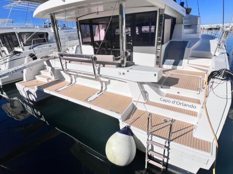 Catamaran to hire Olbia at the best price