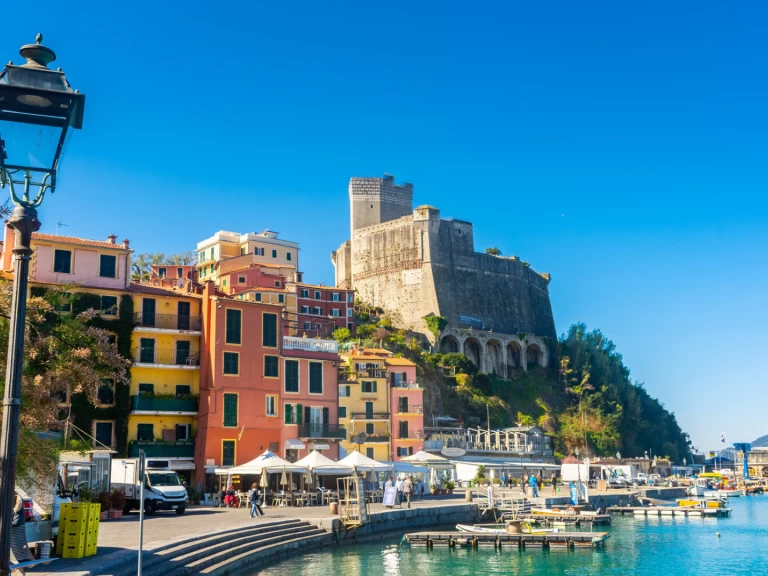 Charter a Mimi 7 CLASSIC in La Spezia on Samboat