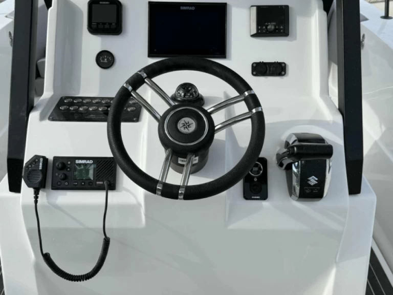 Hire Motorboat with or without skipper GRANDE MARE 29 Trogir