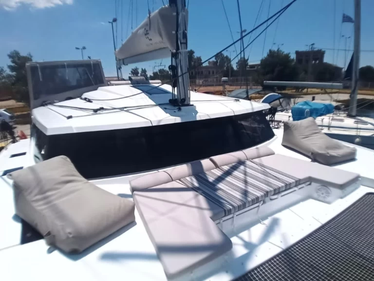 Yacht charter Heraklion - Fountaine Pajot Astrea 42 on SamBoat