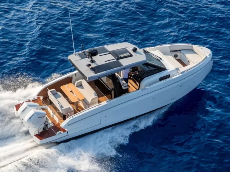 Yacht charter Makarska - Bénéteau Gran Turismo 36 on SamBoat