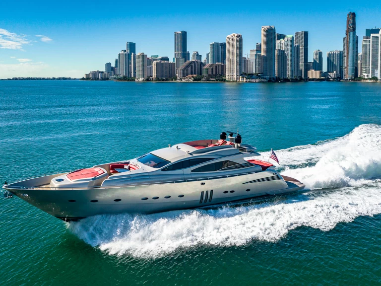 Hire a Pershing Pershing 90 South Miami Beach