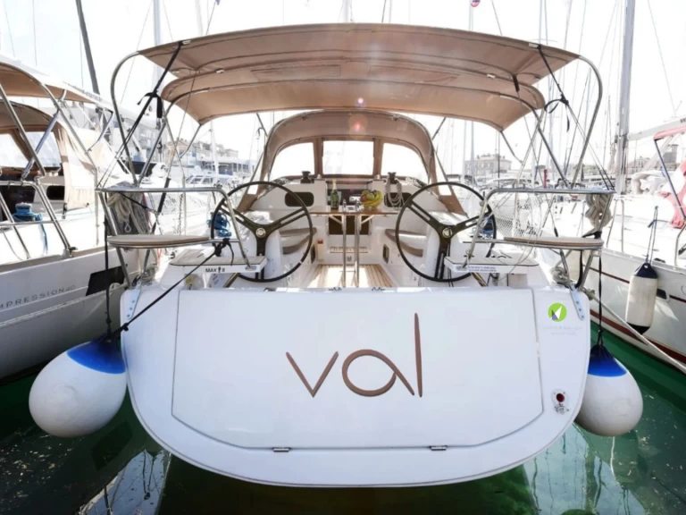 Yacht hire Sutomišćica cheap Impression 40