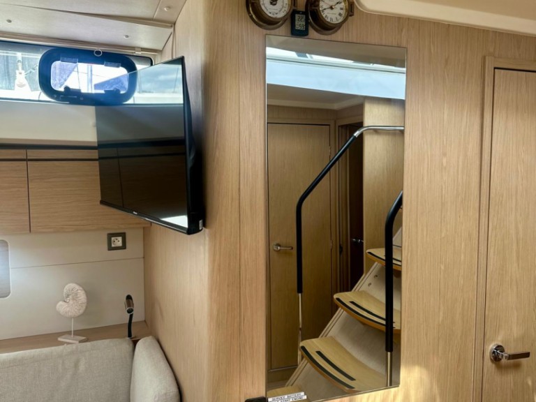 Yacht hire Primošten cheap Oceanis 51.1